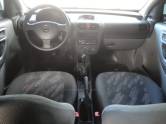 CHEVROLET - CORSA - 2004/2004 - Vermelha - R$ 22.000,00