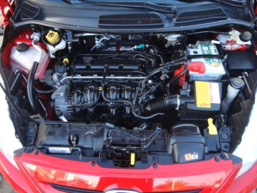 FORD - FIESTA - 2012/2013 - Vermelha - R$ 42.000,00
