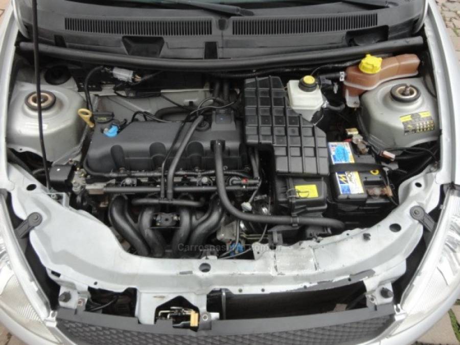 FORD - KA - 2006/2007 - Prata - R$ 18.500,00