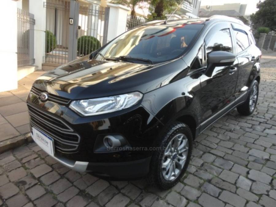 FORD - ECOSPORT - 2015/2015 - Preta - R$ 60.000,00
