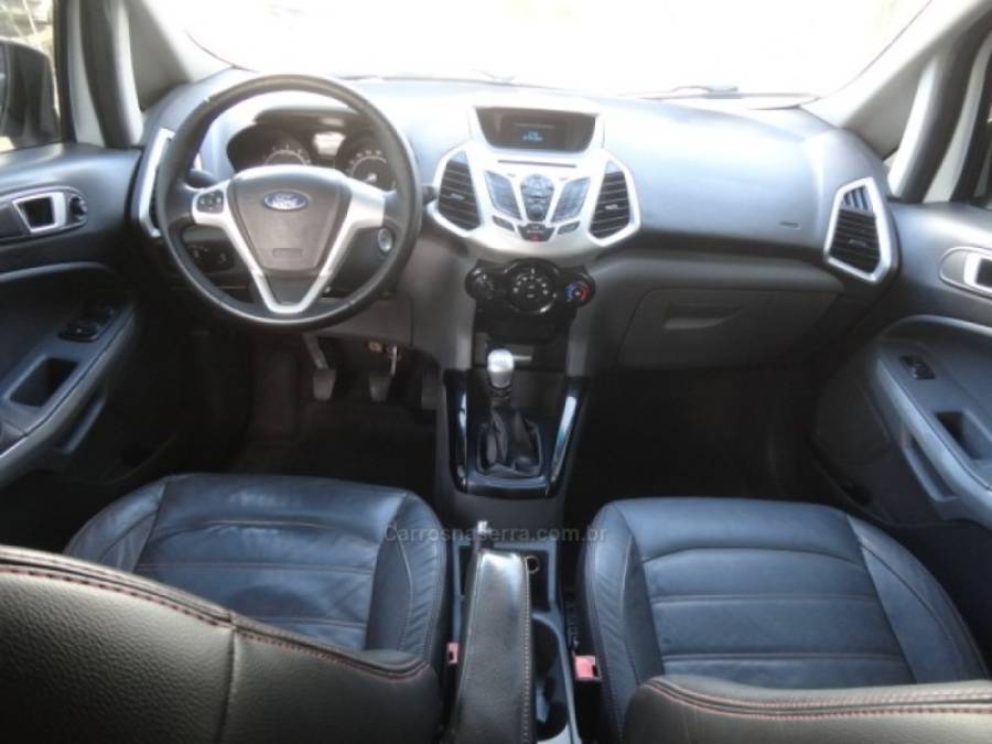FORD - ECOSPORT - 2013/2014 - Branca - R$ 58.000,00