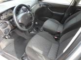 FORD - FOCUS - 2005/2005 - Prata - R$ 24.000,00